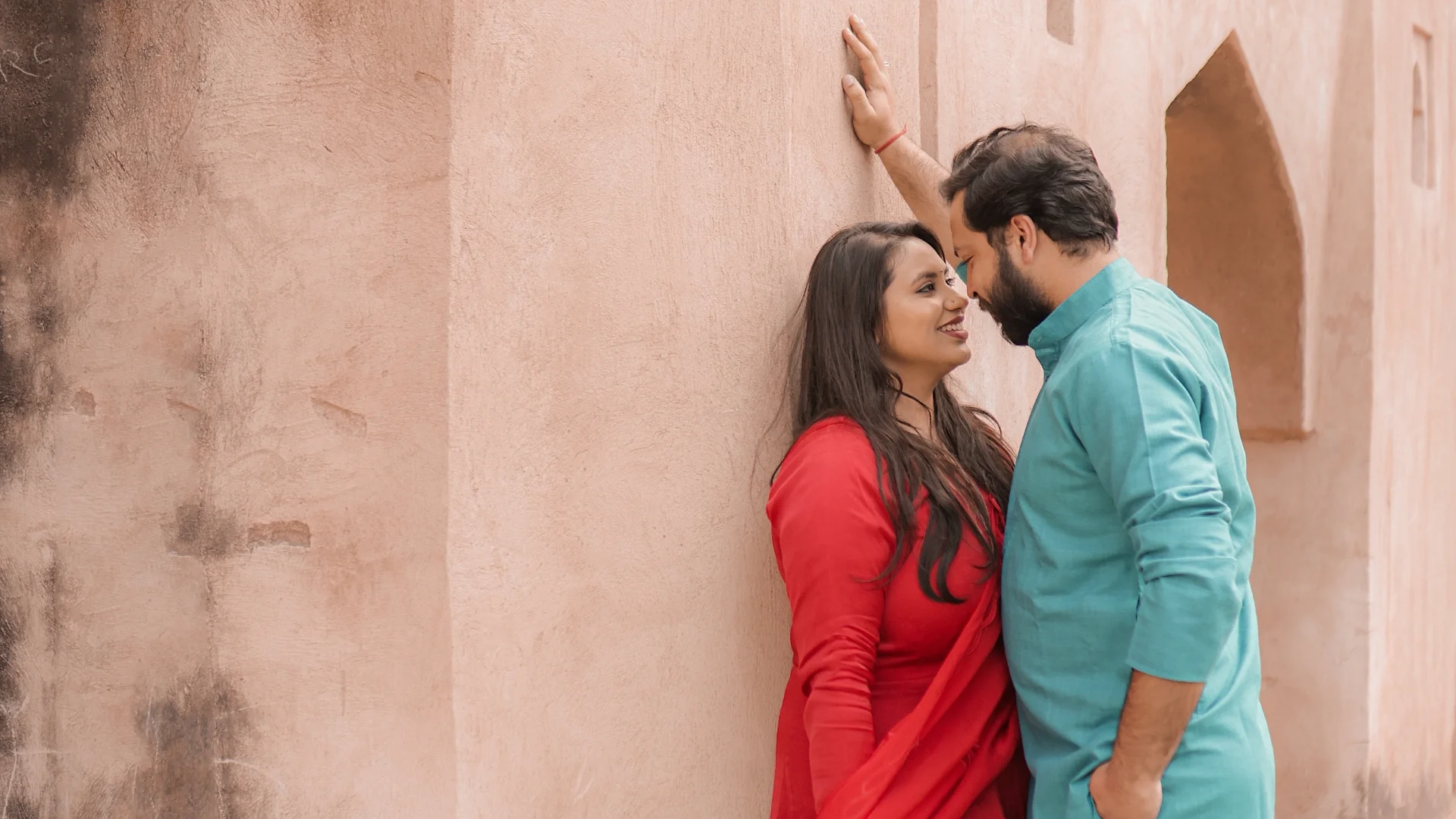 prewedding shoot at agrseen ki baoli by indo frames