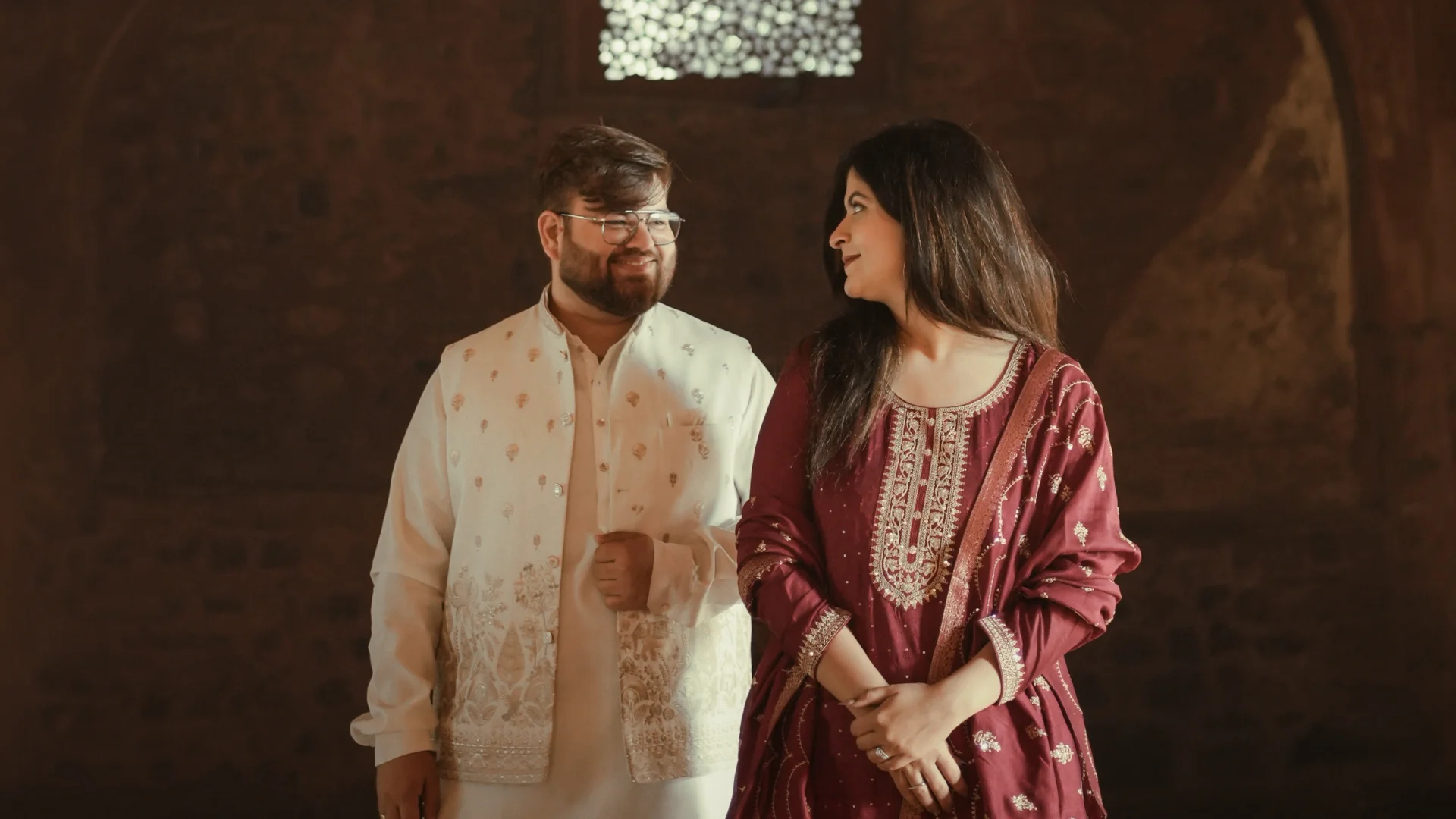 best prewedding shoot by indo frames at humayun tomb